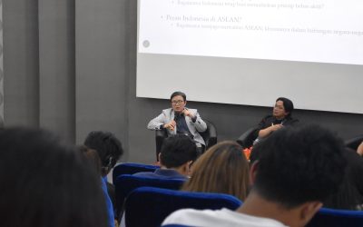 #SeminarPublik2025 Indonesia dan Ketidakpastian Global Dalam Menyongsong Peringatan Ke 70 Tahun