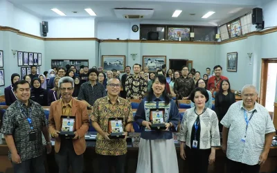 Dr. phil. Aknolt Kristian Pakpahan: Semangat Dasa Sila Bandung dalam Geopolitik Internasional Kontemporer