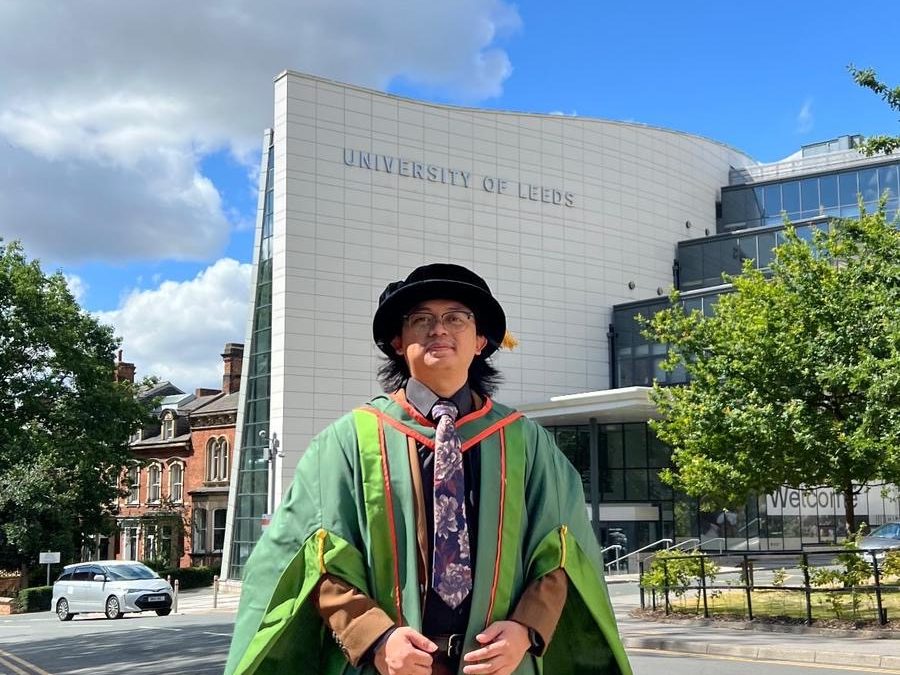 Wisuda Dosen HI UNPAR di Leeds University